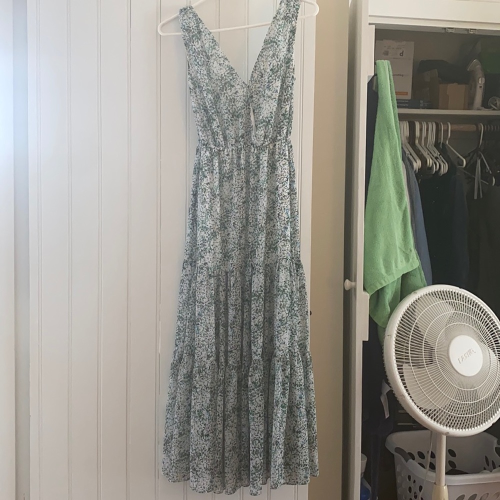 NWT - Banana republic chiffon dress